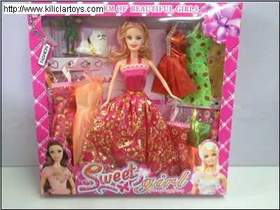 KUTULU YEDEK ELBİSELİ SWEET GİRL BEBEK